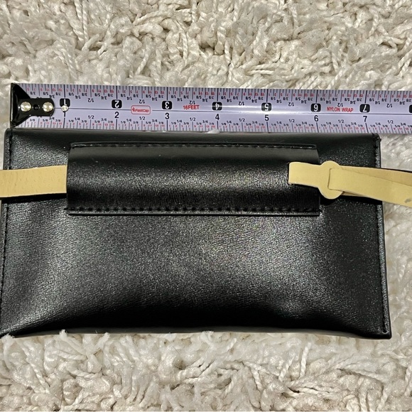 Black Leather Fanny Pack - Picture 8 of 8